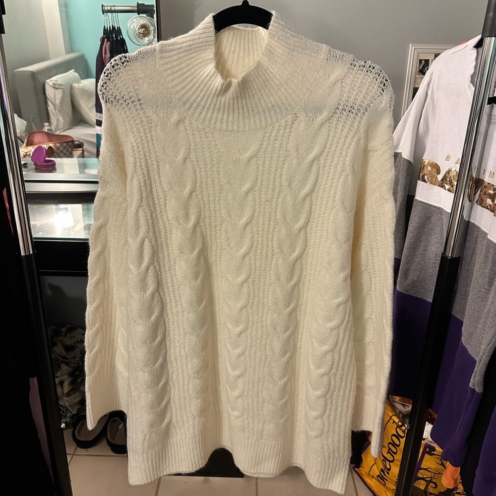 Knox Rose White Cowl Neck Sweater with Cable Knit